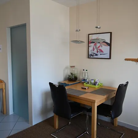 Familie Schwarze 아파트 *